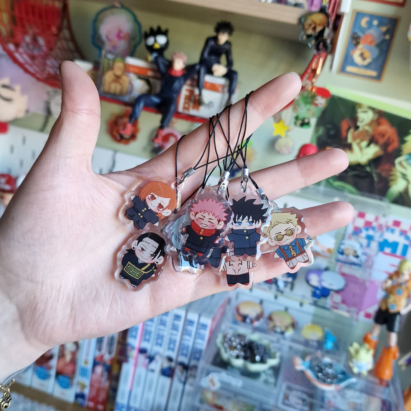 jjk s1 beans phone charms